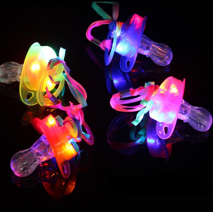 500 個 LED 点滅おしゃぶりホイッスルフラッシュグロー - Glow Sticks Survival のレビューと価格